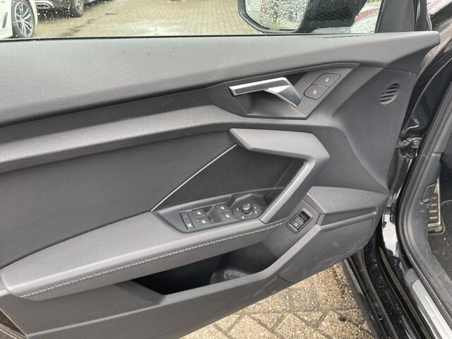 Audi A3 SPORTBACK 45 TFSI e S edition Competition 18"/Leder/Stoelverwarming/Virtual Cockpit/LED/PDCv+a/Apple Carplay & Android Auto