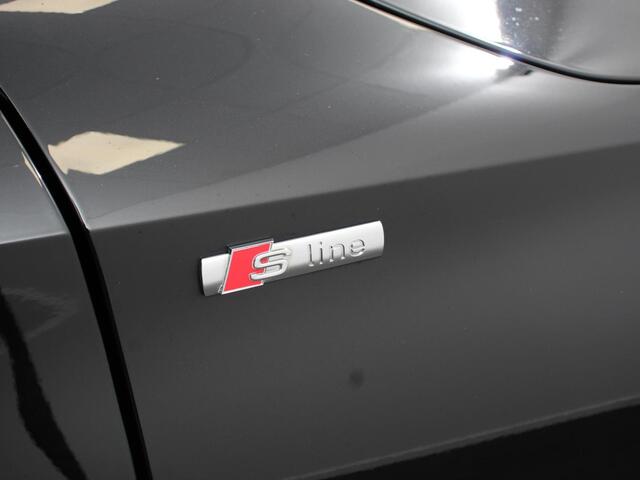 Audi A3 SPORTBACK 30 TFSI S edition S-tronic Navigatie Apple Carplay/Android Auto Parkeersensoren Adaptive Cruise Control Full Led Climate Control Virtual Cockpit Lichtmetalen velgen