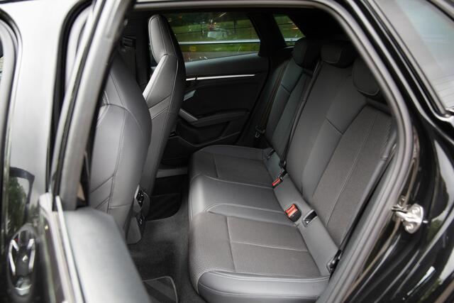 Audi A3 SPORTBACK 35 TFSI S edition , Panoramadak, Adap. cruise, Sonos,