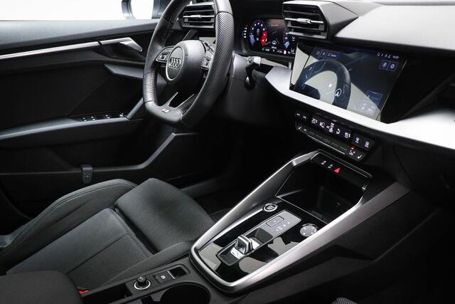 Audi A3 SPORTBACK 35 TFSI Business edition | VIRTUAL COCKPIT | PANORAMADAK | STOELVERWARMING | ACC | 18"