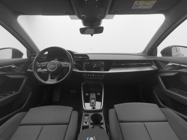 Audi A3 SPORTBACK 30 TFSi Automaat Attitude | NAVI