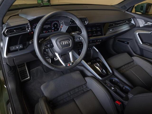 Audi A3 SPORTBACK 35 TFSI 2x S-Line edition / 150pk / Panorama dak / Sonos / Achteruitrij camera /