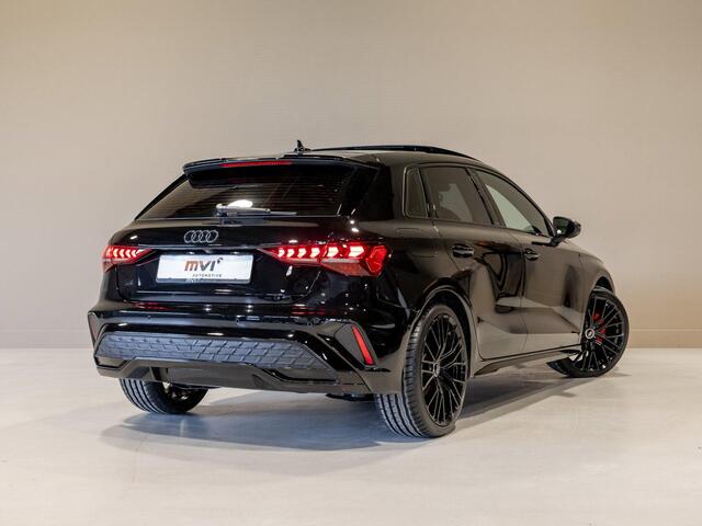 Audi A3 SPORTBACK 35 TFSI S-Line edition / 150pk / Panorama dak / Sonos / Achteruitrij camera /