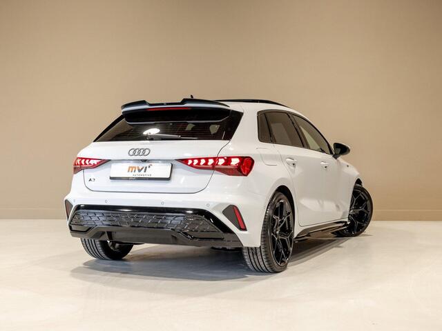 Audi A3 SPORTBACK 35 TFSI 2x S-Line edition / 150pk / Maxton / Panorama dak / Sonos / Achteruitrij camera /