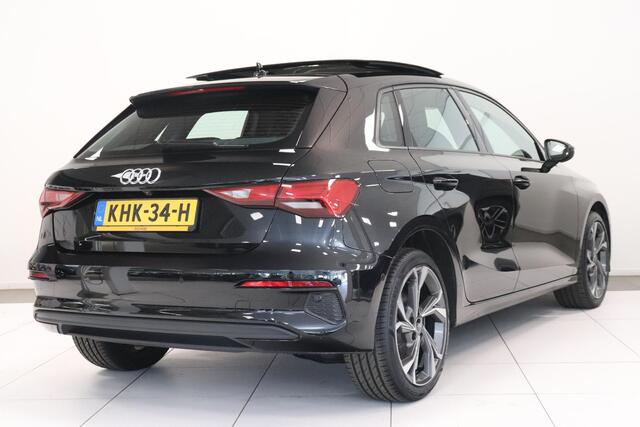 Audi A3 SPORTBACK 40 TFSI e Edition | Panoramadak | Leder bekleding | 18"Lichtmetaal | Camera | SoH 95,8% |