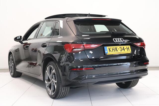 Audi A3 SPORTBACK 40 TFSI e Edition | Panoramadak | Leder bekleding | 18"Lichtmetaal | Camera | SoH 95,8% |