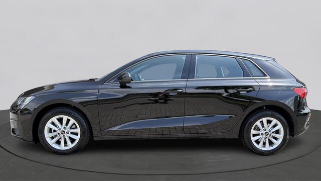 Audi A3 SPORTBACK 30 TFSI 110Pk Pro Line / Parkeerhulp Achter / Apple Carplay & Android Auto