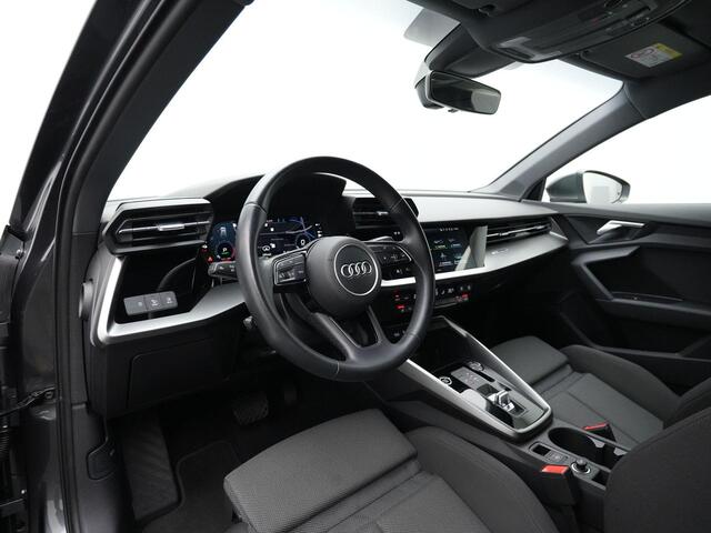 Audi A3 SPORTBACK 40 TFSI e 204 pk S-Line | Adaptive Cruise | Stoelverwarming | Navigatie | Parkeersensoren achter