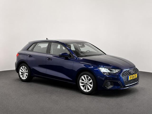 Audi A3 SPORTBACK 30 TFSI Pro Line Navigatie Apple Carplay Android Auto Parkeersensoren achter Cruise Control Full Led Climate Control Lichtmetalen velgen