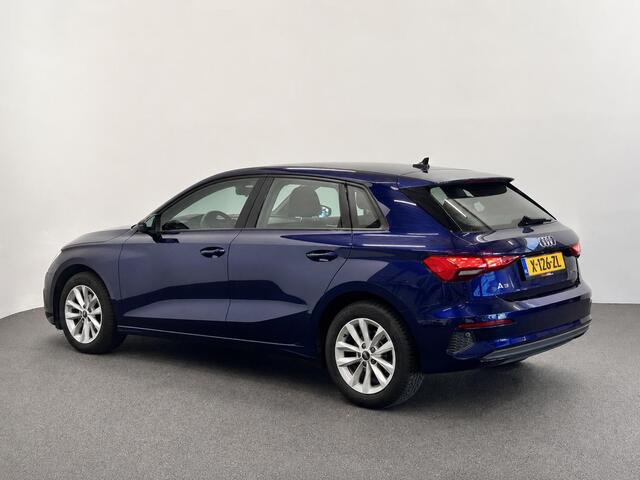 Audi A3 SPORTBACK 30 TFSI Pro Line Navigatie Apple Carplay Android Auto Parkeersensoren achter Cruise Control Full Led Climate Control Lichtmetalen velgen