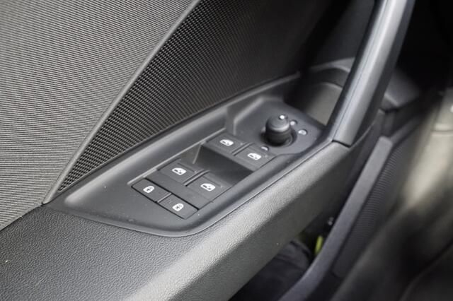 Audi A3 SPORTBACK 40 TFSI e | Keyless entry | Adap. cruise | Stoelverwarming | Spo