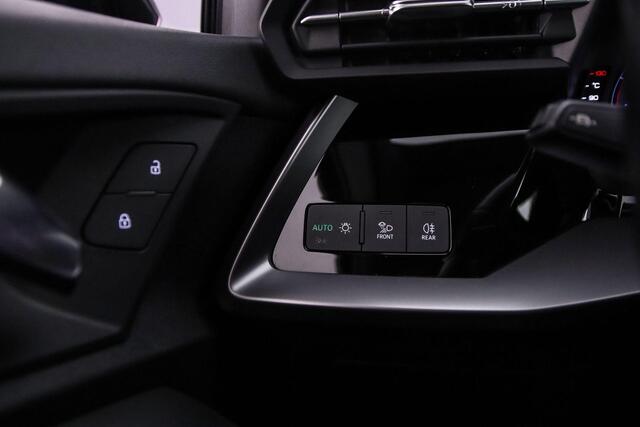 Audi A3 SPORTBACK 30 TFSI Advanced edition | Apple/Android Play | Cruise | Full-Led | Navi | Virtual Cockpit |