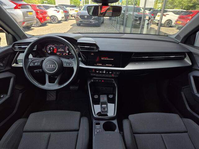 Audi A3 SPORTBACK 30 TFSI Advanced edition | Navigatie |