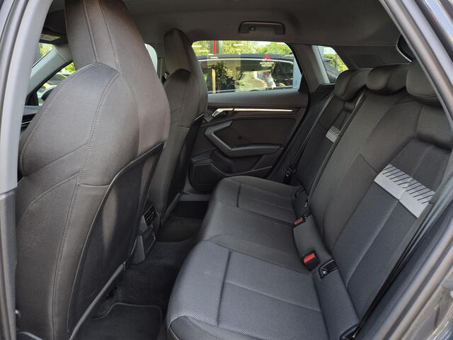Audi A3 SPORTBACK 30 TFSI Advanced edition | Navigatie |