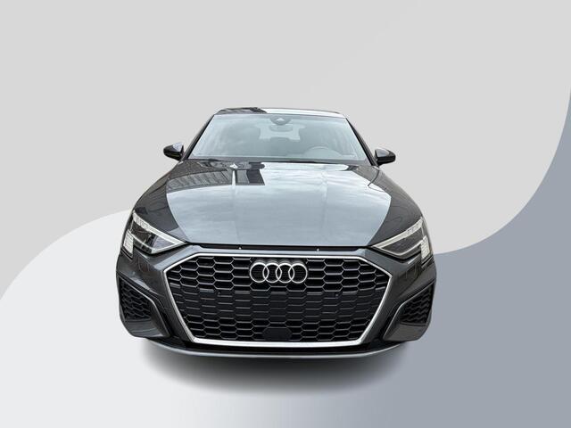 Audi A3 SPORTBACK 40 TFSI S Line | Adaptive cruise control | Trekhaak afneembaar | Lederen bekleding | Stoelverwarming | Camera | Elektrische achterklep | Dodehoeksensoren |