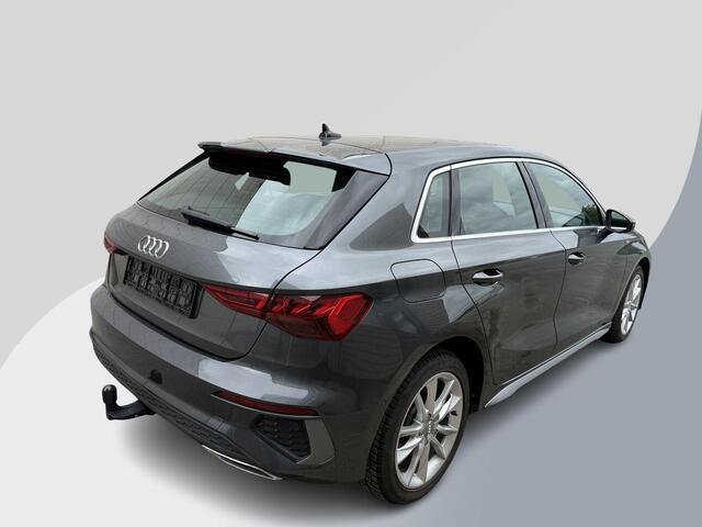Audi A3 SPORTBACK 40 TFSI S Line | Adaptive cruise control | Trekhaak afneembaar | Lederen bekleding | Stoelverwarming | Camera | Elektrische achterklep | Dodehoeksensoren |