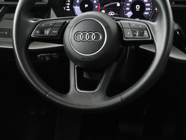 Audi A3 SPORTBACK 30 TFSI Advanced Edition | Sportstoelen | Carplay | Audi Sound | Parkeerhulp | Full LED | Navigatie | Virtual Cockpit | Climate control | Bluetooth | Cruise control