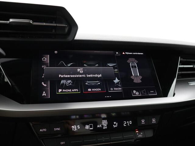 Audi A3 SPORTBACK 45 TFSIe 245pk S-tronic S edition Competition · Apple/Android Car Play · Adaptive Cruise Control · Elek. inklap b.spiegels · Navigatie · 18'' ·