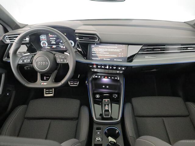 Audi A3 SPORTBACK 40 TFSI e S edition 204 pk S-tronic | Verlengde garantie | Navigatie | Panoramadak | Parkeersensoren (Park assist) | Achteruitrijcamera | Stoelverwarming | S-Line |