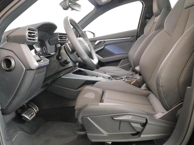 Audi A3 SPORTBACK 40 TFSI e S edition 204 pk S-tronic | Verlengde garantie | Navigatie | Panoramadak | Parkeersensoren (Park assist) | Achteruitrijcamera | Stoelverwarming | S-Line |