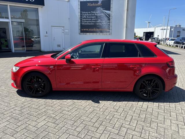 Audi A3 SPORTBACK 1.5 TFSI CoD S-Line Leder Navi Cruise Climate Pdc