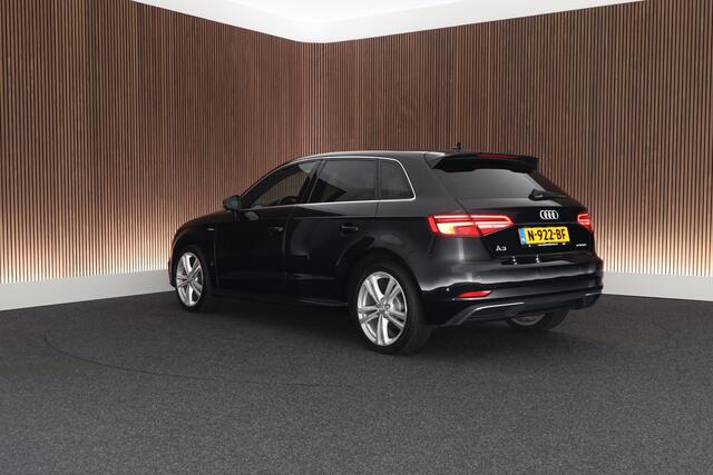 Audi A3 SPORTBACK 1.4 e-tron 204pk S-Line Virtual Cockpit Stoelverwarming Keyless Navigatie LED