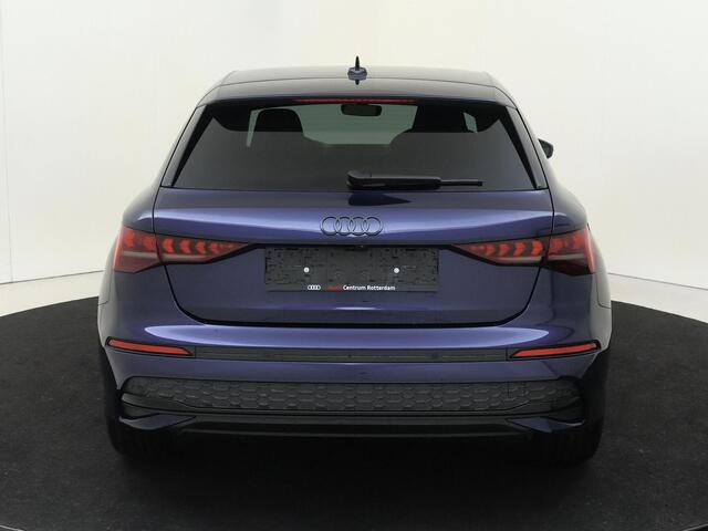 Audi A3 SPORTBACK 30 TFSI S-tronic Advanced edition | Achteruitrijcamera | Adaptive cruise control | Privacy glass | Navigatie | Sportstoelen