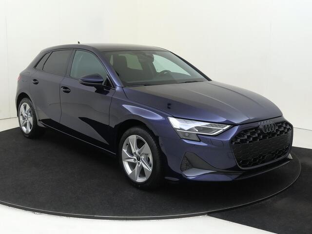 Audi A3 SPORTBACK 30 TFSI S-tronic Advanced edition | Achteruitrijcamera | Adaptive cruise control | Privacy glass | Navigatie | Sportstoelen
