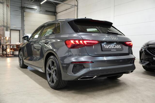 Audi A3 SPORTBACK 35 TFSI S edition * ACC - Lane - Kuipstoelen - App - 18" - LED *
