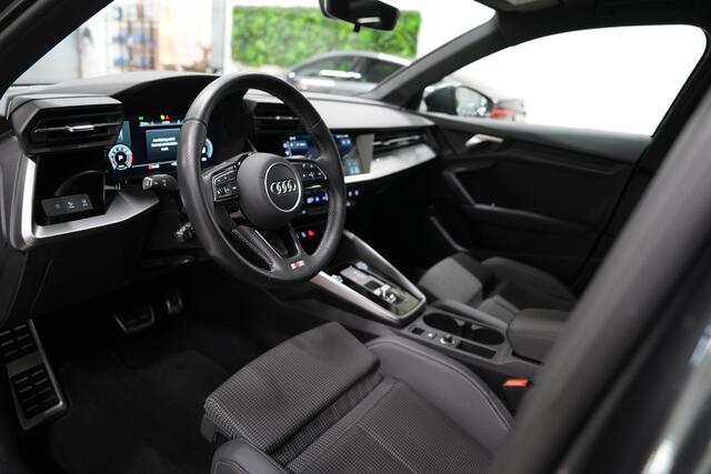 Audi A3 SPORTBACK 35 TFSI S edition * ACC - Lane - Kuipstoelen - App - 18" - LED *