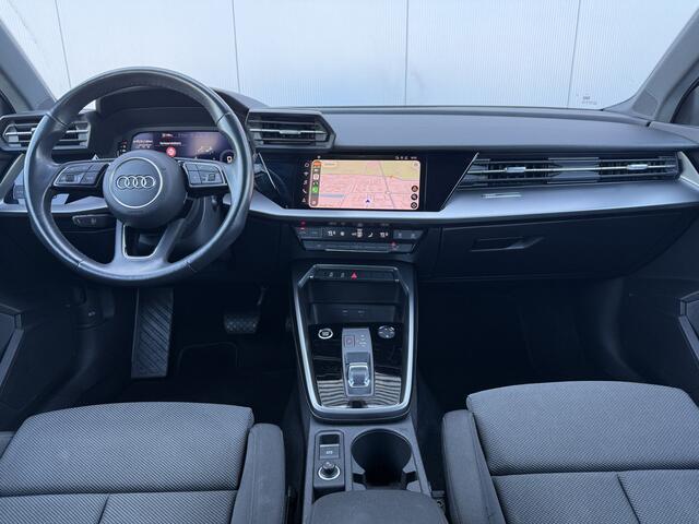 Audi A3 SPORTBACK 30 TFSI Business edition Automaat Carplay/Led.