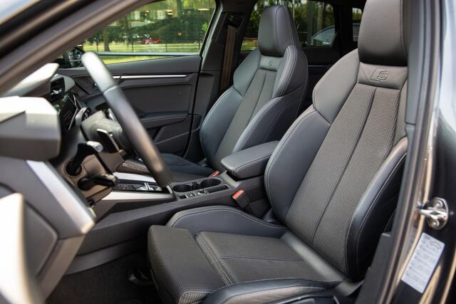 Audi A3 SPORTBACK 45 TFSI e S edition Competition , Panoramadak, Adap. cruise, Bang&Olufsen, Sfeerverlichting,