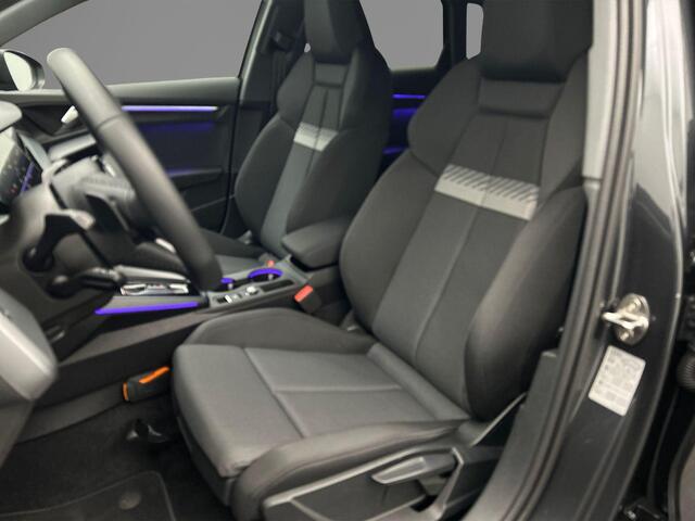 Audi A3 SPORTBACK 40 TFSI e 204 PK Advanced edition | 17 -Inch | Stoelverwarming | Ambient-lightning | Assistentie-Pack | All-Season | Privacy-Glass | Achteruitrijcamera |