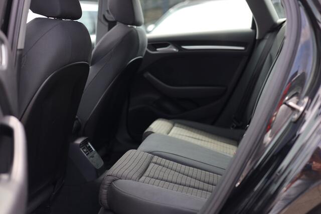 Audi A3 SPORTBACK 30 TFSI SPORT | AUT | PANO | 18 INCH | NAP