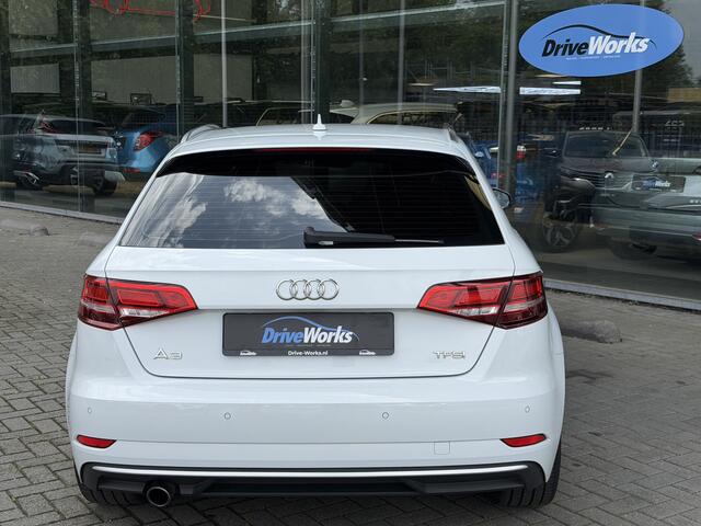 Audi A3 SPORTBACK 1.0 TFSI Sport S Line Edition | Carplay Interesse in een bezichtiging of proefrit, bel of app met 06-24282842 / 06-42130156