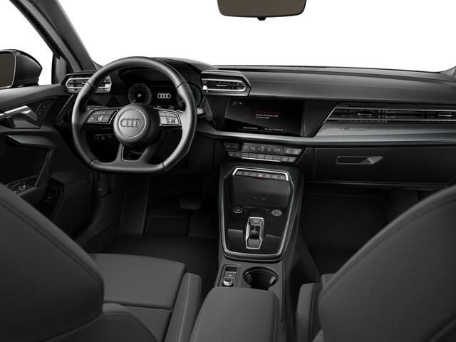 Audi A3 SPORTBACK 40 TFSI e Advanced edition 204 PK · Optiekpakket zwart plus · Assistent rijden en parkeren plus · Lichtpakket plus ambient light