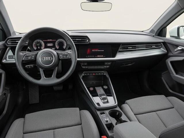 Audi A3 SPORTBACK 40 TFSI e S edition 204pk | Navigatie | Parkeercamera | Navigatie | S-line interieur | Verlengde garantie |