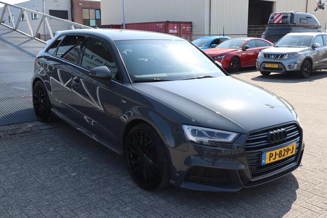 Audi A3 SPORTBACK 1.5 TFSI CoD Automaat 3x S-Line/Nederlandse auto/Cruise control/Matrix led/Parkeersensoren rondom/Climate control/19 inch licht metaal/Navigatie/Bluetooth