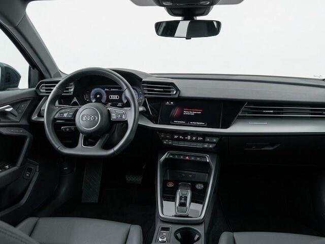 Audi A3 SPORTBACK Pro Line 40 TFSI e 204 pk | afgevlakt sportstuur | achteruitrijcamera | dynamisch led verlichting |
