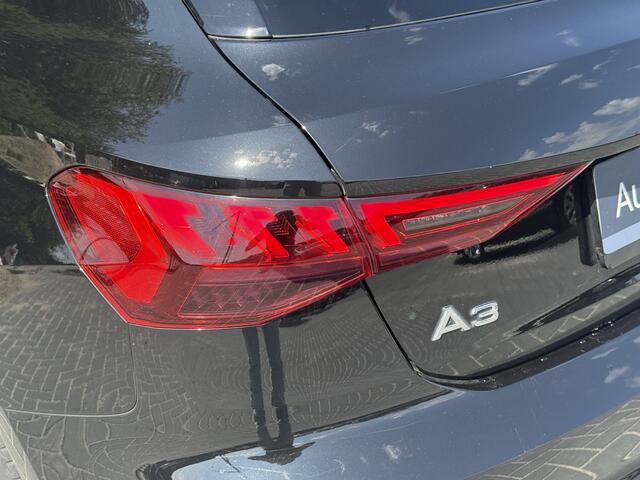 Audi A3 SPORTBACK 35 TFSI S edition S-line | LED | Stoelverwarming