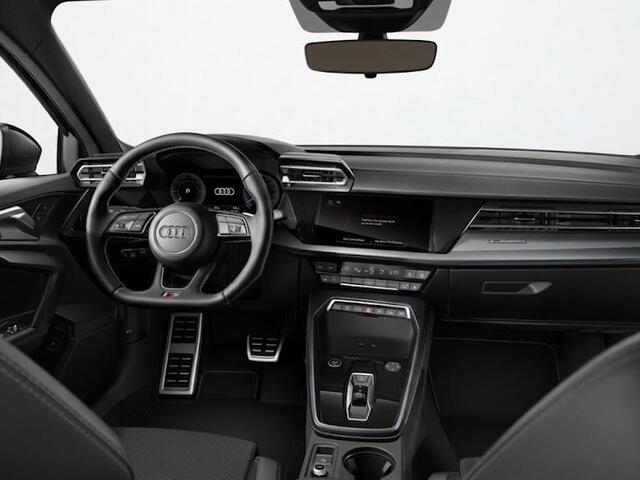 Audi A3 SPORTBACK S edition 40 TFSI e 204 pk | Optiekpakket zwart plus | achteruitrijcamera | Trekhaak | Lichtpakket plus ambient light |