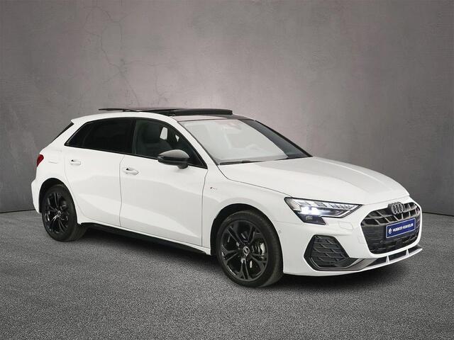 Audi A3 SPORTBACK 40 TFSI e S edition | Panorama Dak | Adaptieve Cruise | Camera | Head-up | Matrix Led | Apple/Android Play | Comfort-pakket plus | Licht-pakket | Assistentie Pakket |
