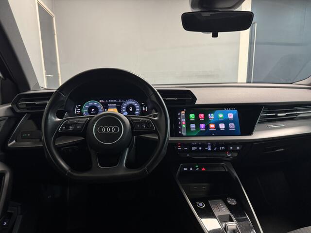 Audi A3 SPORTBACK 45 TFSI eHybrid S-Line/Camera/Navi/Parkeersensoren
