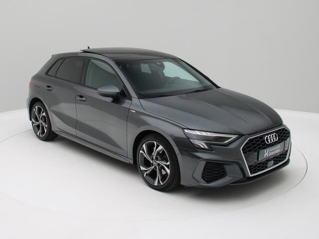 Audi A3 SPORTBACK 35 TFSI S-Line Pano, B&O, LED, Keyless, Stoelverwarming