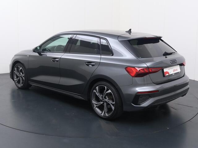 Audi A3 SPORTBACK 35 TFSI S edition | 150 PK | Stoelverwarming | Cruise control | S line | Navigatiesysteem |