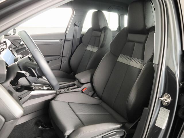 Audi A3 SPORTBACK 40 TFSI e Business edition 204pk | Stoelverwarming | Elek. achterklep | Carplay | Sportstoelen | Audi soundsystem