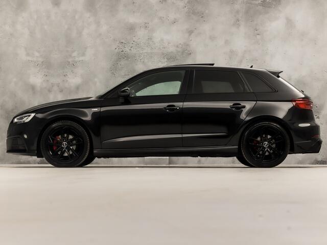 Audi A3 SPORTBACK 35 TFSI CoD S-Line Sport 150Pk Automaat (PANORAMADAK, VIRTUAL COCKPIT, 2X S-LINE, APPLE CARPLAY, BLACK PACK, PLAT S-LINE SPORTSTUUR, SPORTSTOELEN, STOELVERWARMING, GETINT GLAS, NIEUWSTAAT)