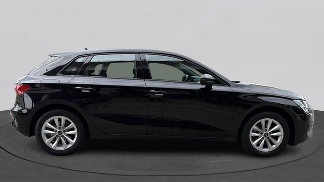 Audi A3 SPORTBACK 30 TFSI Pro Line / Parkeerhulp Achter