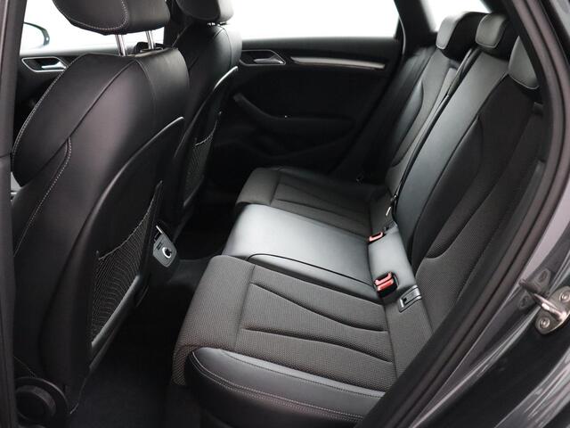 Audi A3 SPORTBACK 1.5 TFSI CoD Sport S Line Edition | Virtual Cockpit | LED | Navigatie | 18" LMV!