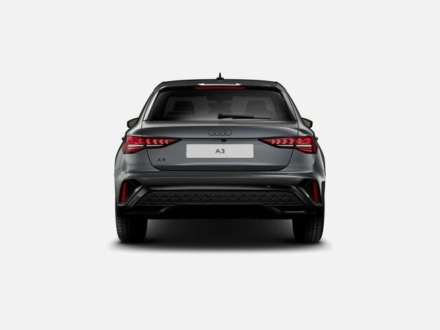 Audi A3 SPORTBACK 40 TFSI e S edition 204 PK · Glazen panoramadak · SONOS premium 3D · Lichtpakket pro ambient light